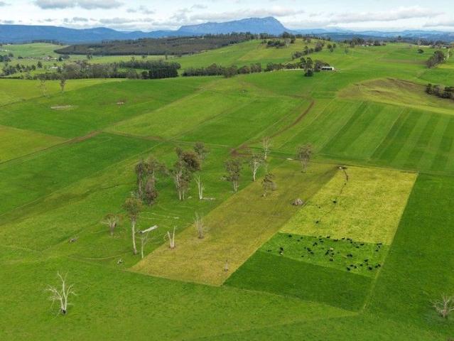 Cottage for sale in Weegena, Tasmania