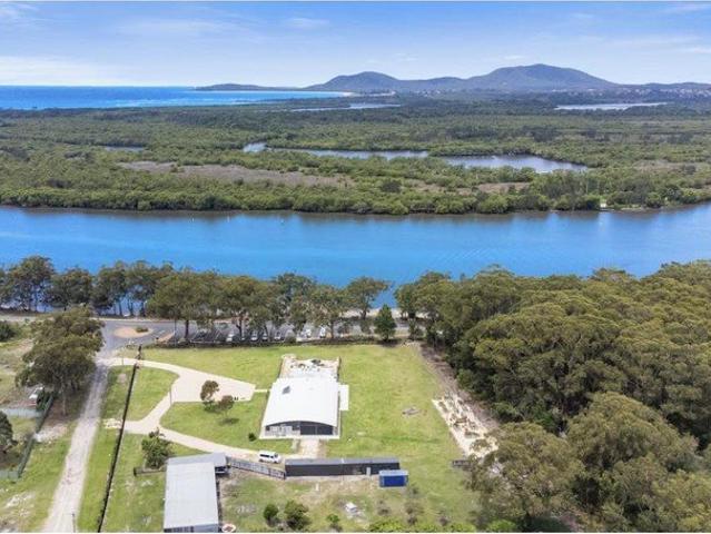 House for sale in Fishermans Reach, New South Wales