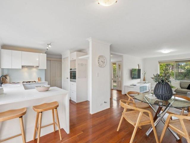 House for sale in Scarborough, City of Stirling