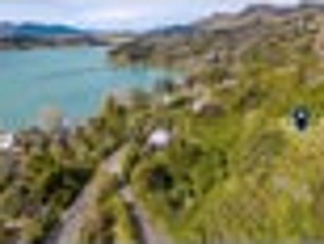 Land for sale in Little Akaloa, Canterbury