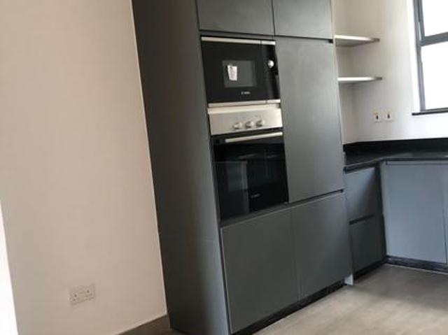 House for rent in Westlands, Roslynn