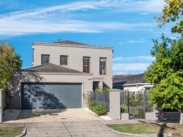 House for sale in Canterbury