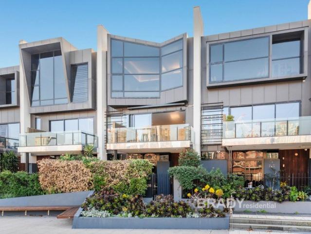 Townhouse for rent in Camerons Creek, Victoria