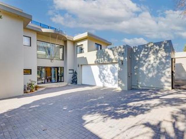 House for sale in Sandton, Morningside
