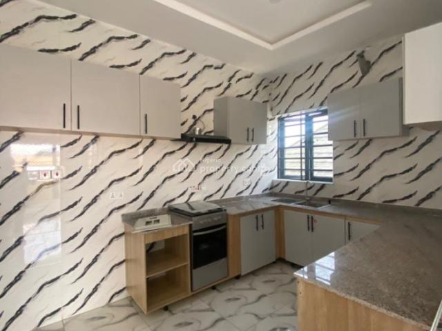 Flat for sale in Eti Osa, Abuja