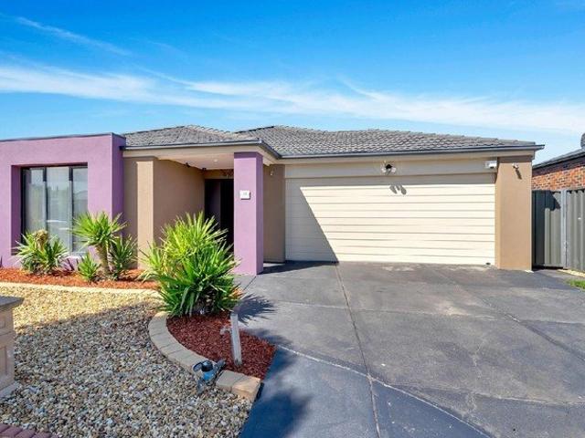 House for rent in The Reserve, Melbourne