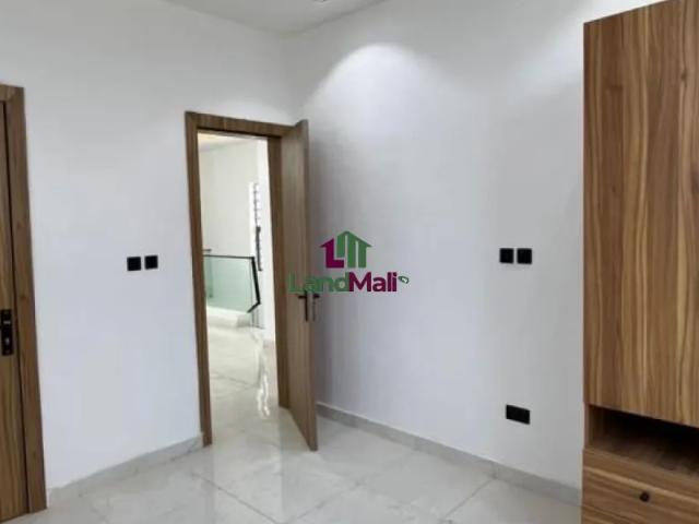 Property for sale in Eti Osa, Abuja