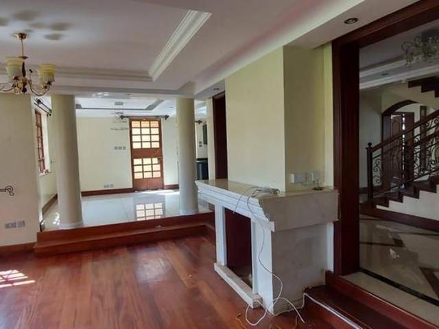 House for sale in Kiambu, Runda