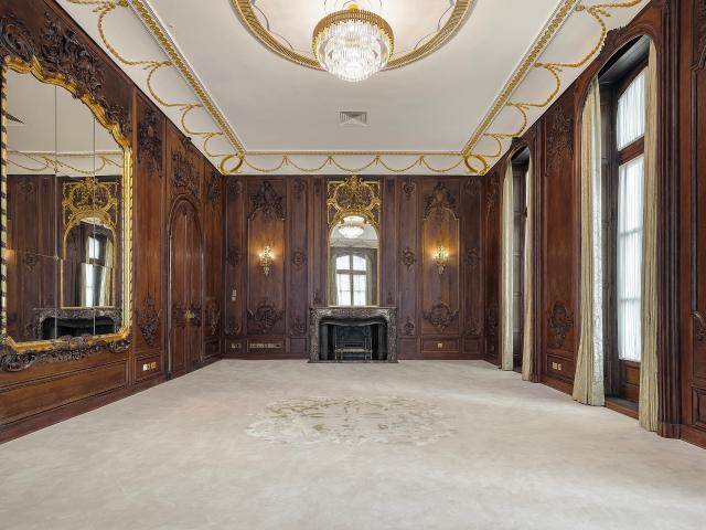 House for rent in Belgravia, Greater London