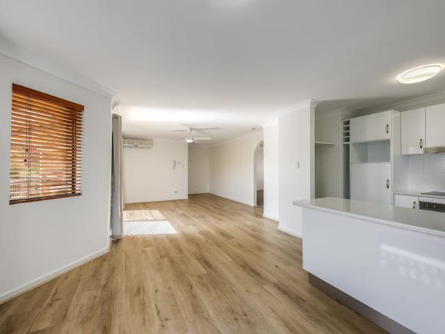 Apartment for rent in Toombul, Queensland