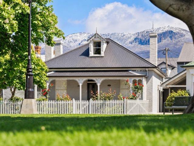House for sale in Battery Point, Hobart
