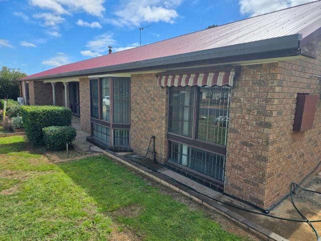 House for sale in Mount Cooper, New South Wales