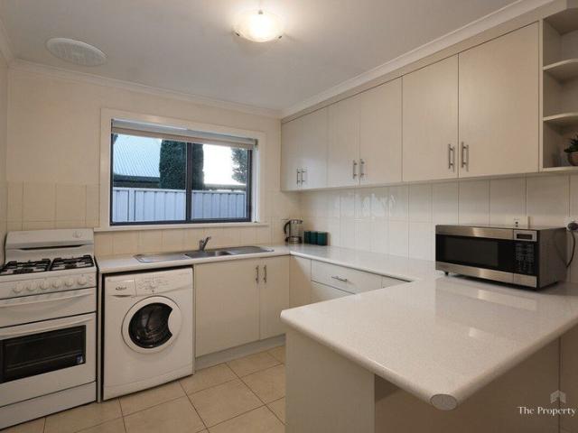 Duplex for sale in Mount Gambier, City of Mount Gambier