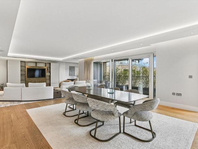 Apartment for rent in Sands End, Greater London
