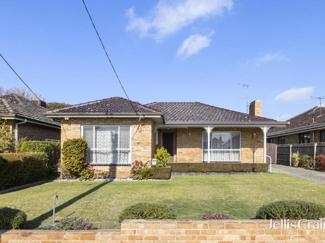 House for sale in Bentleigh East