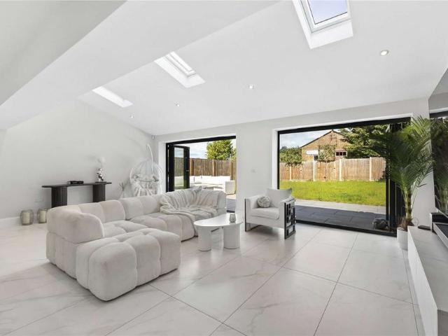 House for rent in Slip End, Bedfordshire