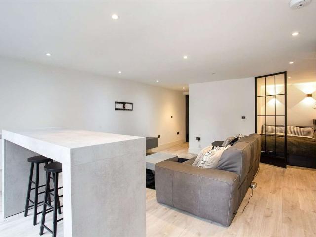 Apartment for rent in St Albans, Fleetville