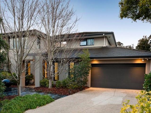House for sale in Glen Iris