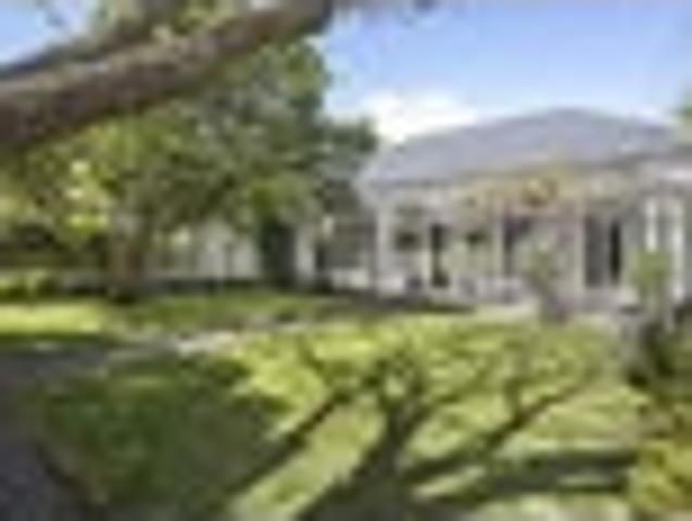 House for sale in Thorndon