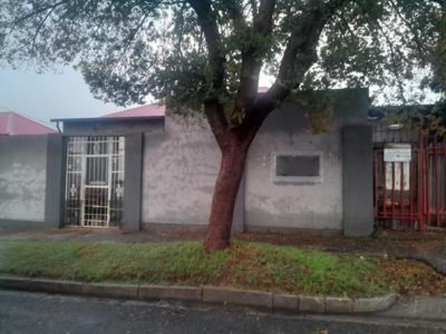 House for sale in Vosloorus, Gauteng