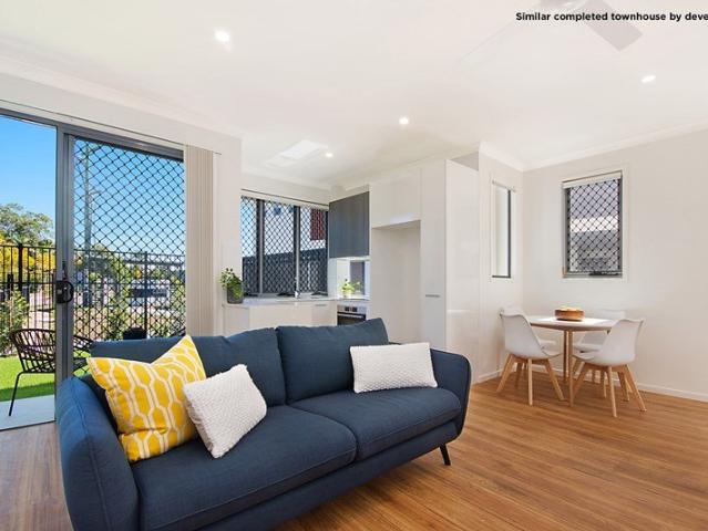 Townhouse for sale in Kings Creek, Queensland