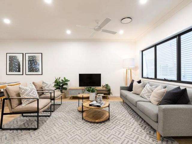 Townhouse for rent in Coorparoo, Greater Brisbane