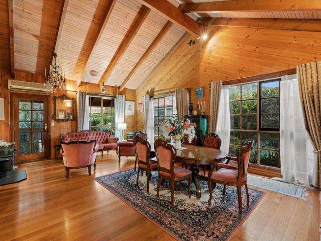 House for sale in Hampton East, Melbourne