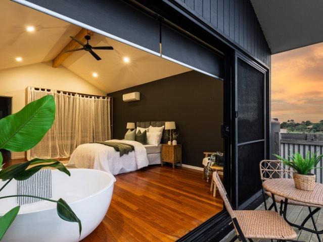 House for sale in Lethbridge, Victoria