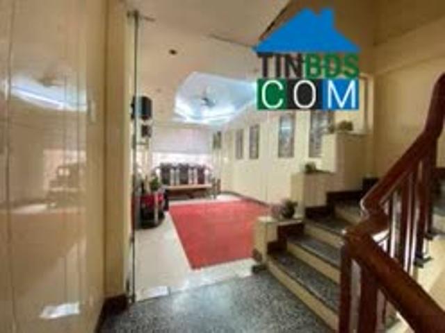 Nhà mặt phố bán tại Hoàn Kiếm, Hà Nội