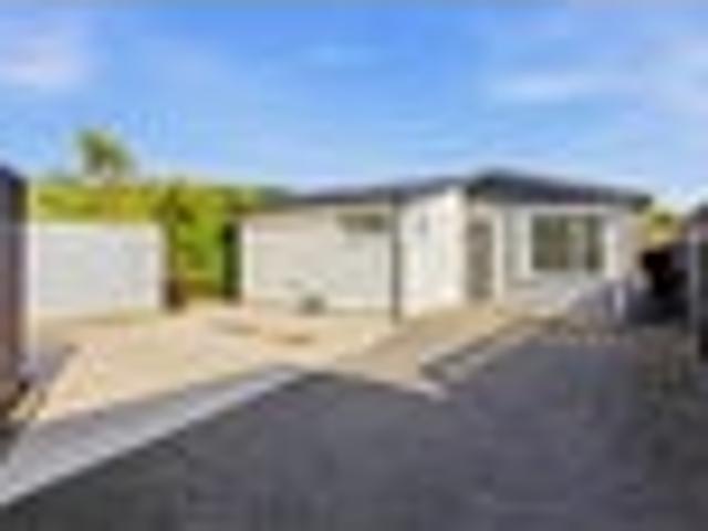 House for sale in Otakou