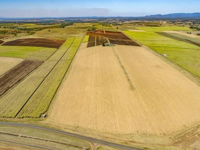 Cottage for sale in Tirroan, Queensland