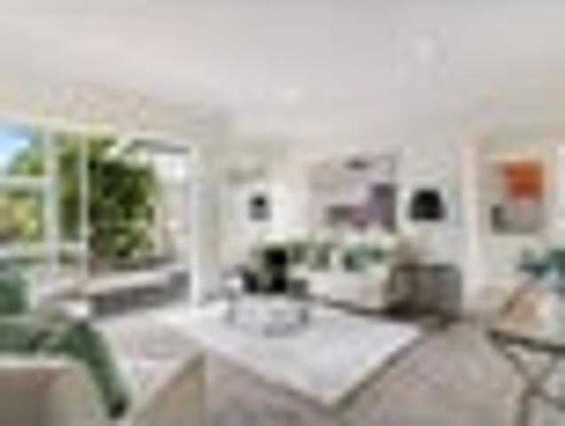 House for sale in One Tree Hill