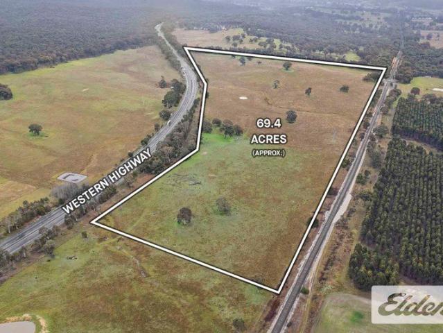 Cottage for sale in Beaufort, Victoria