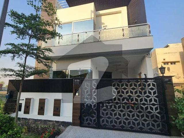 House for sale in Faisalabad, Islamabad Capital Territory