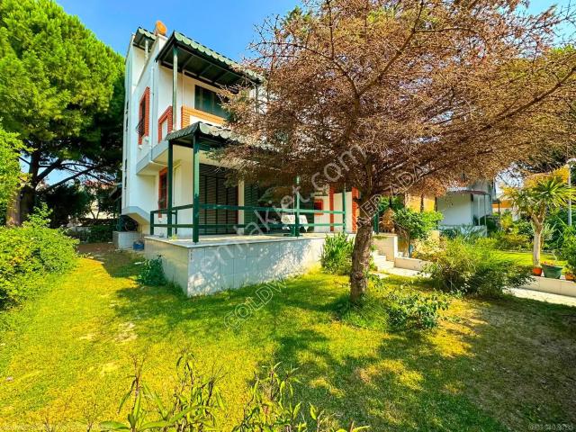Kuşadasi, Aydin içerisinde satılık Villa