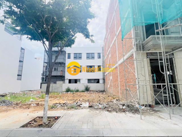Mặt bằng bán