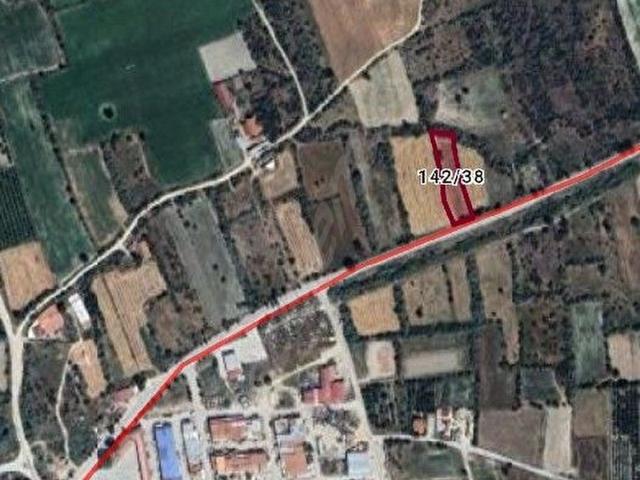 Senirkent içerisinde satılık Arsa