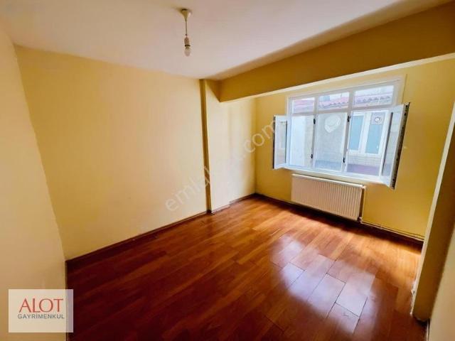 Ferah Mahallesi, Üsküdar içerisinde kiralık mülk
