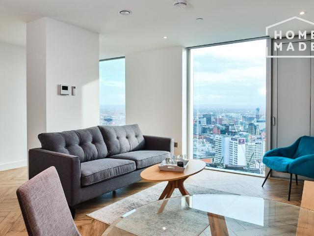 Apartment for rent in City Centre, Salford