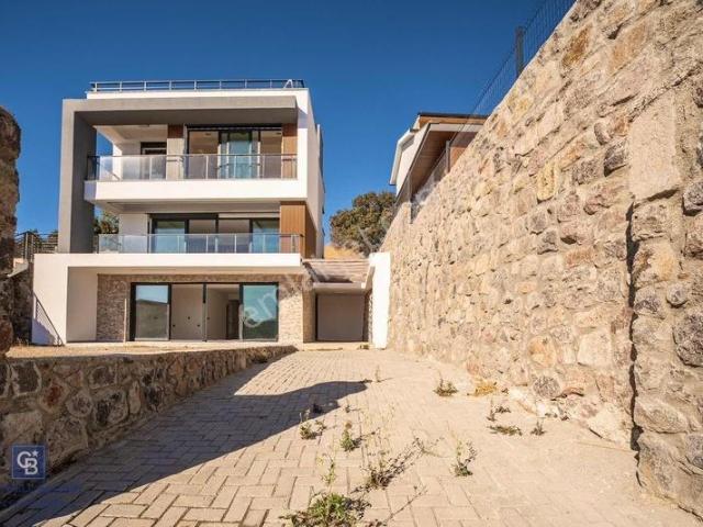 Çandarlı Mahallesi, Dikili içerisinde satılık Villa
