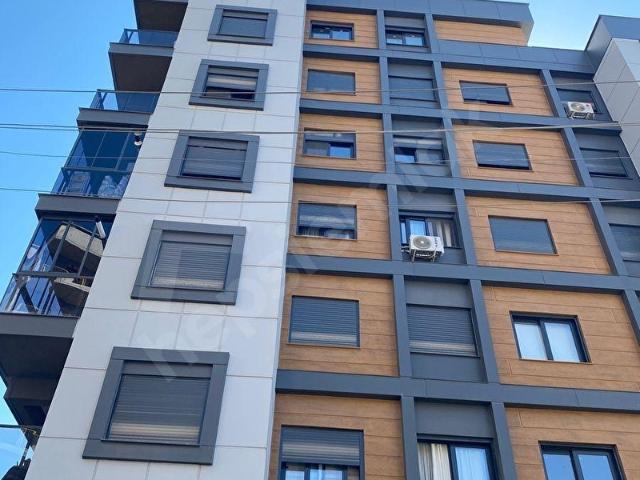 Çiğli, İzmir içerisinde satılık mülk