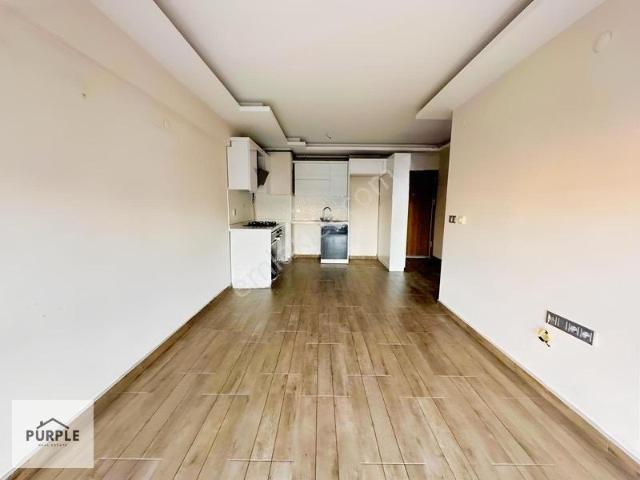 Karşiyaka, İzmir içerisinde kiralık mülk