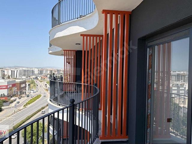 Çiğli, İzmir içerisinde satılık mülk
