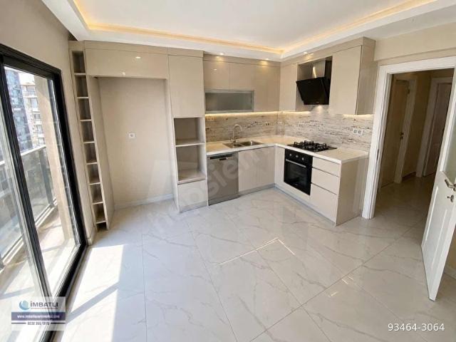 Bayrakli, İzmir içerisinde satılık mülk
