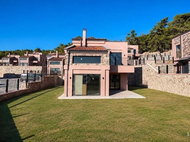 Ayvacik, Çanakkale içerisinde satılık Villa