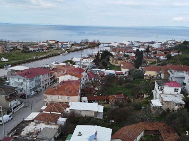 Kemer, Biga içerisinde satılık Arsa