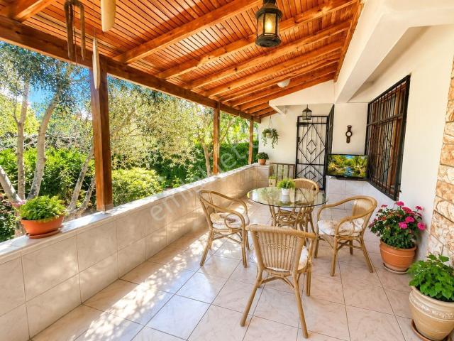Ayvacik, Çanakkale içerisinde satılık Villa