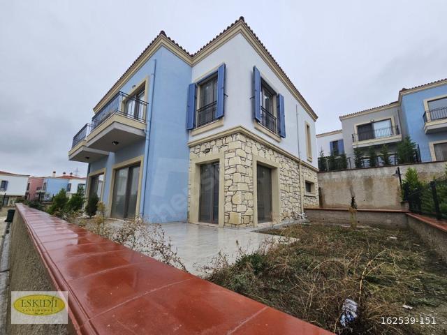 Çınarlı Köyü, Çanakkale Merkez içerisinde satılık Villa