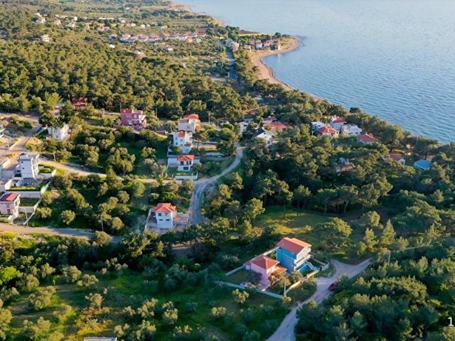 Ayvacık, Ezine içerisinde satılık Arsa