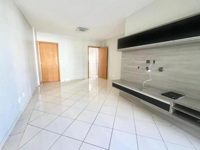 Apartamento venda em Região Geográfica Imediata do Distrito Federal, Região Integrada de Desenvolvimento do Distrito Federal e Entorno